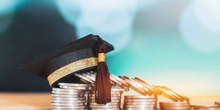 Son 4 yılın tablosunu paylaştı: "Enflasyon öğrencilerin üzerinden silindir gibi geçti"