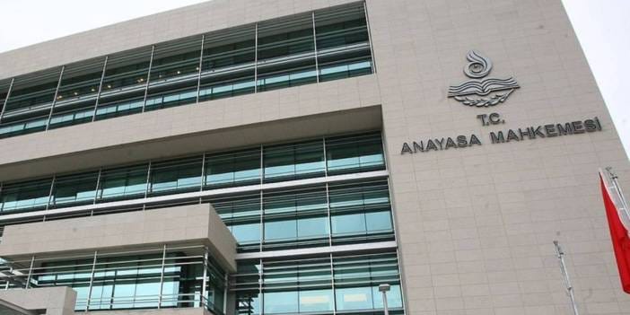 AYM'den hakim ve savcı yardımcılığı için mülakat kararı