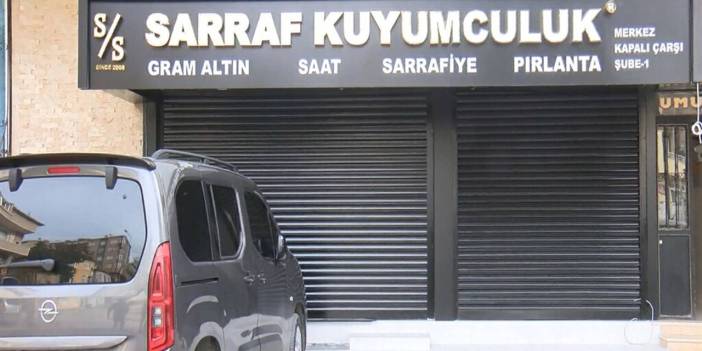 Müşterilerin altınlarıyla kaçan kuyumcu İzmir’de yakalandı