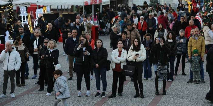 İzmir'de kapılarını açtı: 31 Aralık’a kadar devam edecek