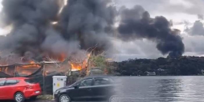 İstanbul'da korkutan yangın: Dumanlar Boğaz'ı kapladı
