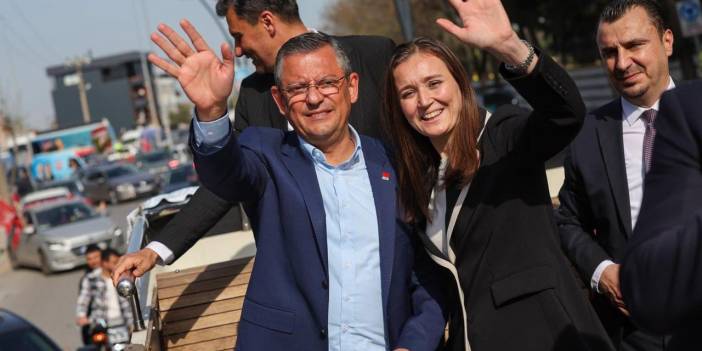 Durbay’ın vefatının ardından Özgür Özel'den acı paylaşım: "Nasıl dayanılır? Ya sabır ya sabır..."