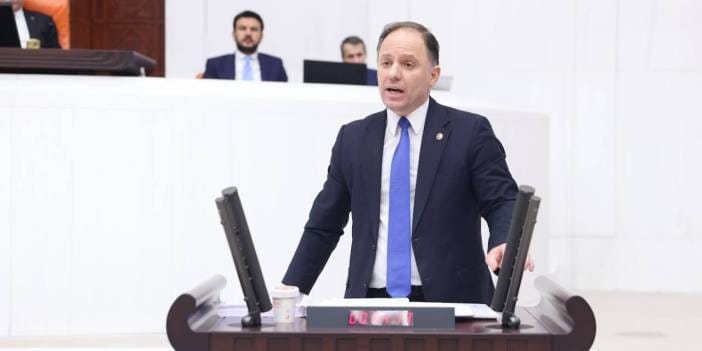 CHP'li Yavuzyılmaz dokunulmazlık fezlekesini paylaştı: 8 yıla kadar hapis ve siyasi yasak talebi