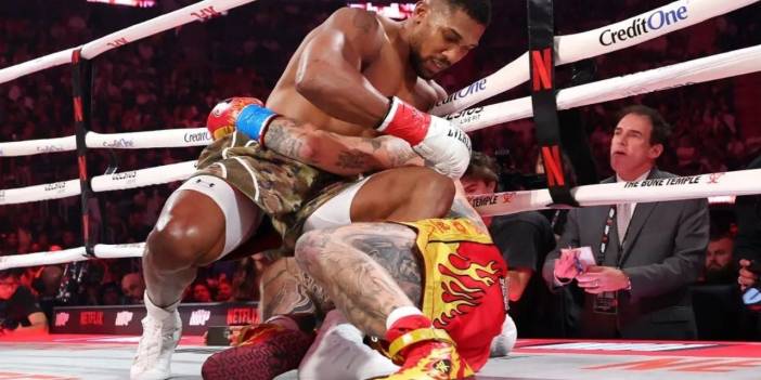 Anthony Joshua Jake Paul boks maçı nakavtla bitti