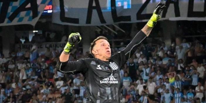 Muslera 1 haftada 2 kupa kazandı