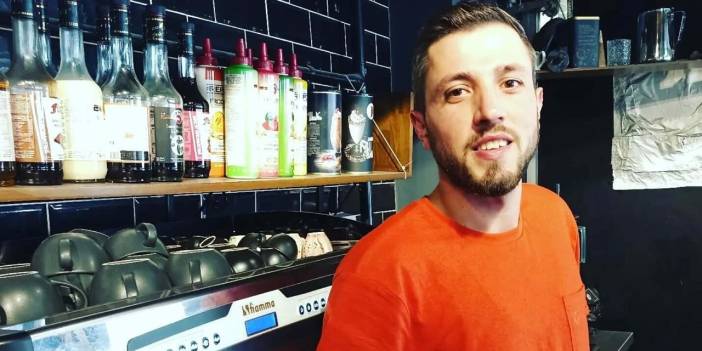 Çanakkale'de feci kaza: TIR'a arkadan çarpan genç sürücü hayatını kaybetti