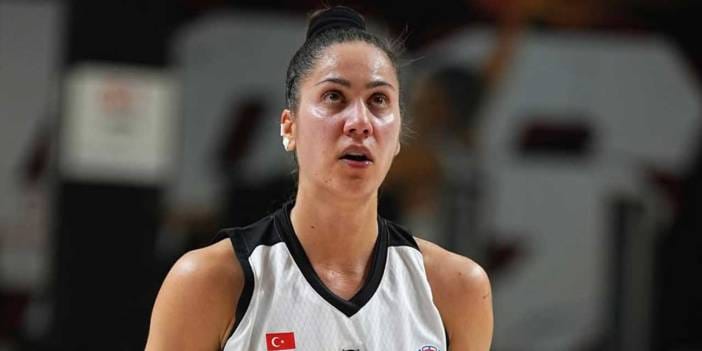 Son olarak Beşiktaş'ta oynadı: Fenerbahçe havada kaptı