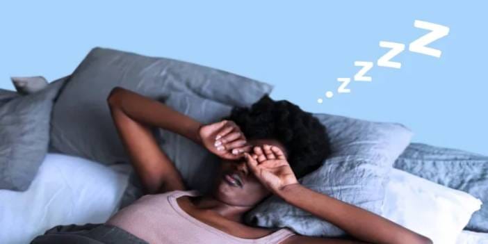 TikTok’un yeni uyku trendi: Sihirli bileşenle ayaklara losyon