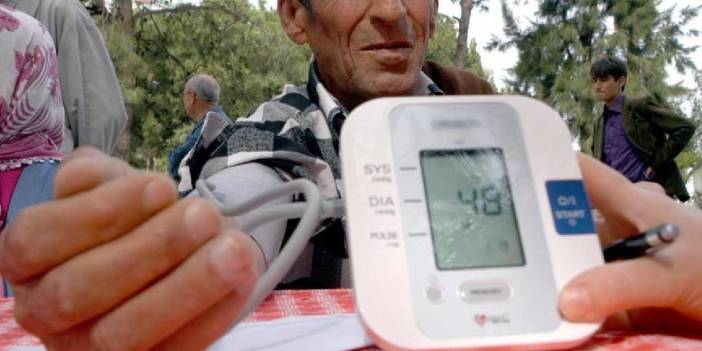 Doğru tansiyon ölçümü nasıl yapılır? Uzmanı adım adım anlattı