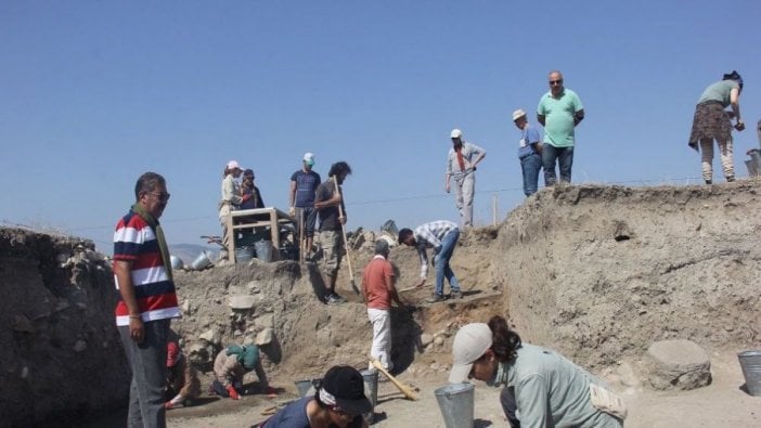 Amasya'da 2 bin 500 yıllık postane keşfedildi