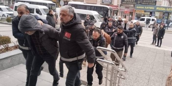 Dolandırıcılık operasyonunda 14 gözaltı! 46 milyon lira değerinde 58 araca el konuldu