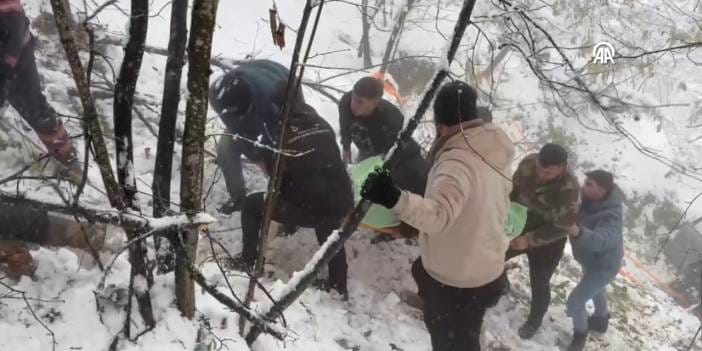 Karın kayganlaştırdığı yolda kaza: 5 kişi yaralandı