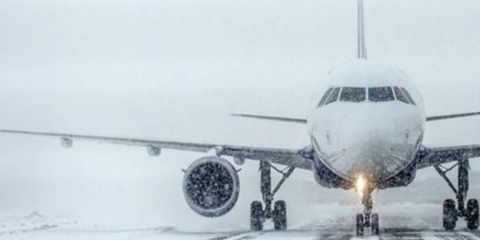 3 kentte hava ulaşımına kar engeli!