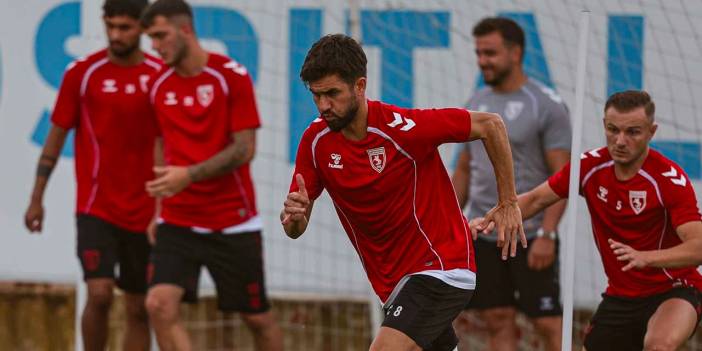 Bursaspor'a Süper Lig'den transfer yolda: Samsunsporlu futbolcu ile anlaşmaya varıldı