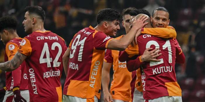 Galatasaray'da Okan Buruk ayrılığa izin vermedi: Planı belli oldu