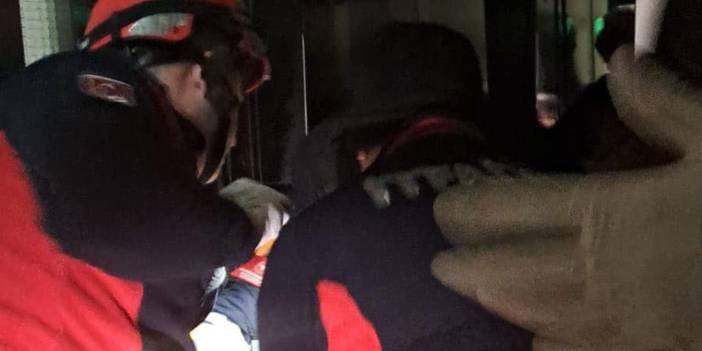 Asansörün halatı koptu! Anne ve 6 yaşındaki kızı içindeydi