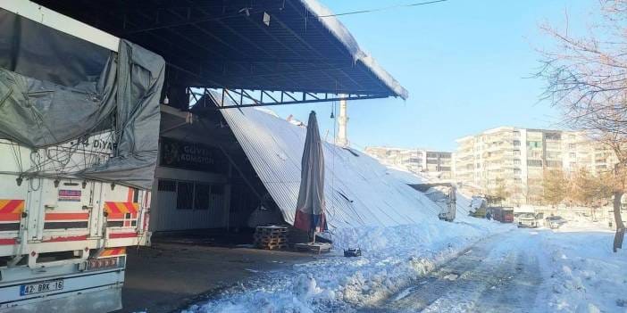 Diyarbakır'da kar esareti: 20 iş yerinin çatısı çöktü!