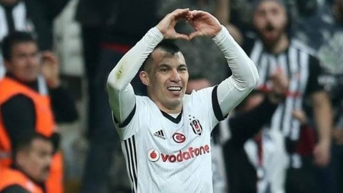 Beşiktaş Medel'in boşluğunu dolduruyor