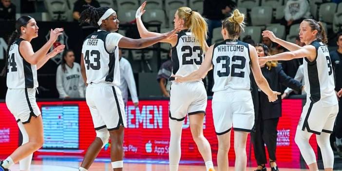 Beşiktaş rahat kazandı: Seri başlattı