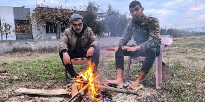 Evi yanan vatandaş çaresizliğini böyle anlattı: 10 gündür sokaktayız, soğuktan gözlerimiz yaşarıyor