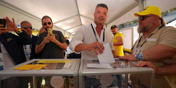 Ahmet Çakar Sadettin Saran'ın neden seçimi sezon sonuna bıraktığını açıkladı