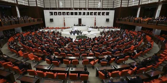 Erdoğan ve vekillerin zamlı maaşları belli oldu! En düşük emekli aylığını oylayacaklar