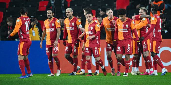 Galatasaray'dan ayrılmak istedi: Okan Buruk'tan izin çıkmadı