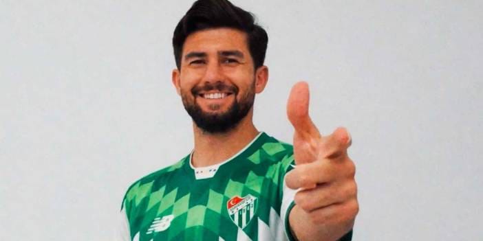 Samsunspor'dan ayrılıp Bursaspor'a imza attı