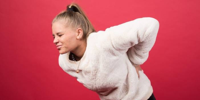 Ne ibuprofen ne de parasetamol: Bel ağrısı için gerçek ilaçsız çözüm