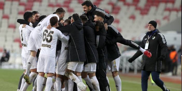 Erzurumspor deplasmanda Sivasspor'u devirdi