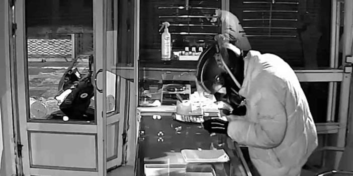 6 kilo altın çalan hırsızdan akıllara zarar savunma!