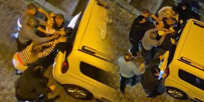 Hatalı park eden sürücüye kızıp 15 dakika boyunca korna çaldı! Mahalle birbirine girdi