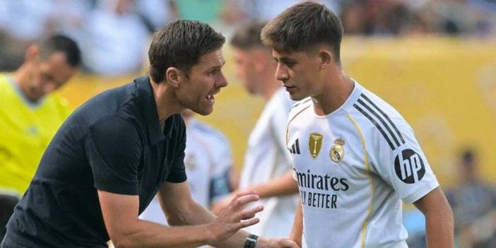 Real Madrid Xabi Alonso'yu gönderdi: Anında yeni teknik direktörü açıkladı