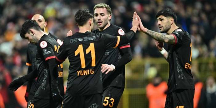 Galatasaraylı futbolcular kadınlar tuvaletini kullanmak zorunda kaldı: Spor salonu soyunma odası oldu