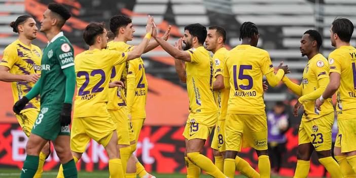 Eyüpspor kupada ilk galibiyetini aldı