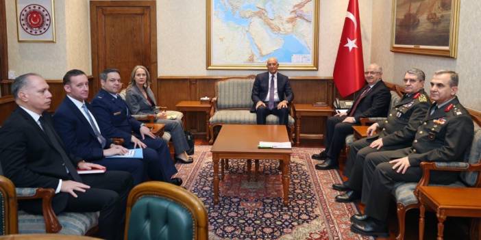 Ankara'da kritik Yaşar Güler-Barrack zirvesi