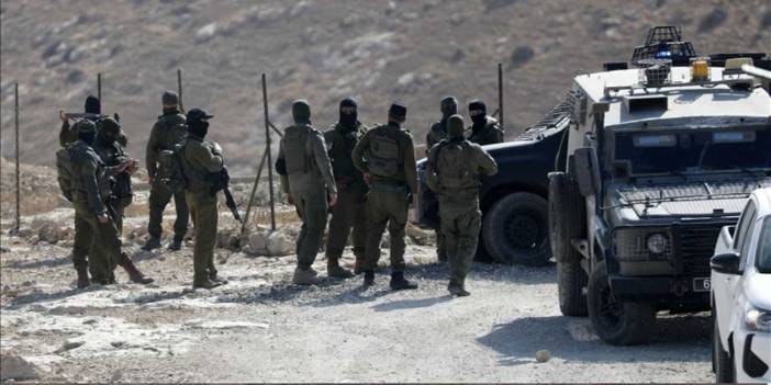 İsrail Filistinlilere ait 695 dönüm araziye el koydu