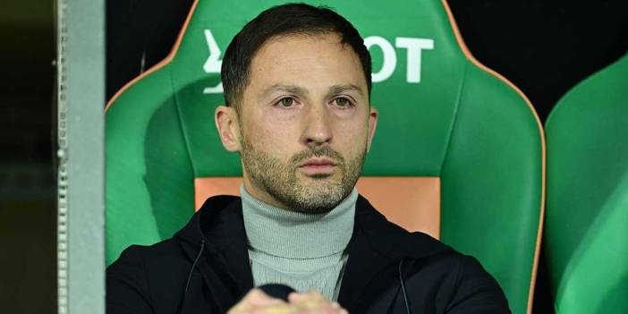 Tedesco çıldırdı ceketini yere fırlattı: Mehmet Türkmen'e tepki