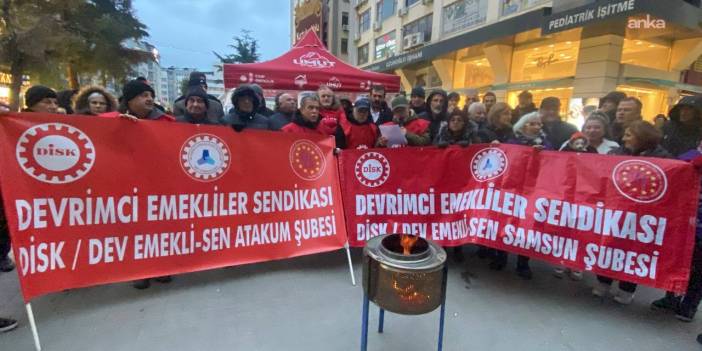 Emeklilerden Samsun'da eylem: Tarihi geçmiş ürünlere mahkum ediliyoruz