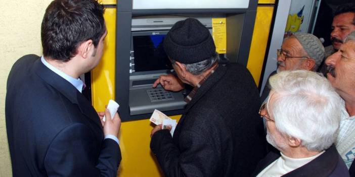 Emekli maaşını hesabında gören şoke oldu! Noyan Doğan yanlış hesaplamaları tek tek anlattı