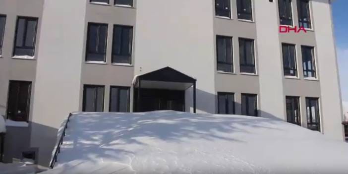 Kar bir ay sonra nihayet durdu kalınlık 2 metreyi buldu