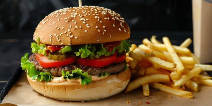 Hamburger devi 2 bin kişi almıştı: 2 bin kişiyi daha işe alacak