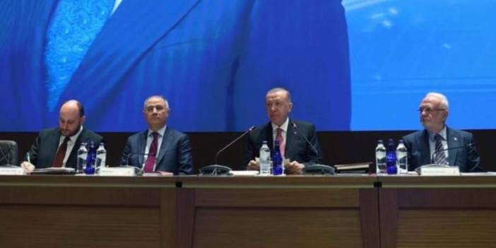 AKP toplantısında Erdoğan'a DEM Parti şikayeti! Süreçte 'Zehirli dil' uyarısı geldi