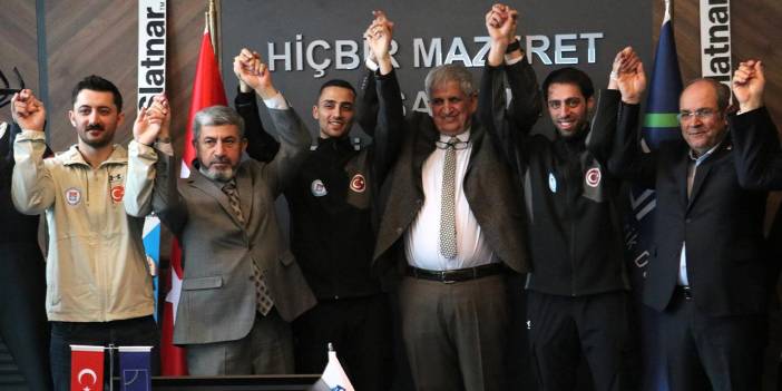 Olimpiyata gidecek 2 milli sporcu böyle uğurlandı