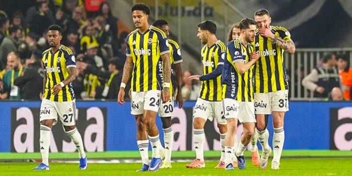 Fenerbahçe'den ayrılmayacağını yönetime bildirdi
