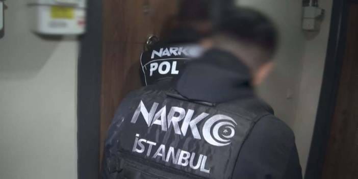 Polisten kaçarken önce kamyona sonra yayaya çarptı