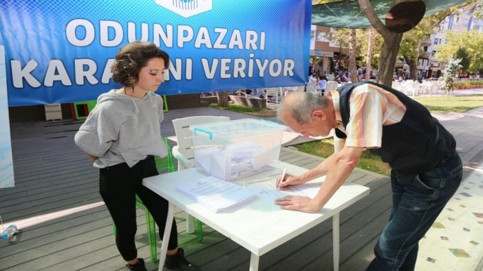 CHP'li belediyeden çay zammı için referandum!