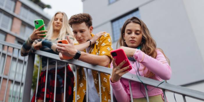 Gençleri hedef alıyorlar: Şimdi al sonra öde diyorlar