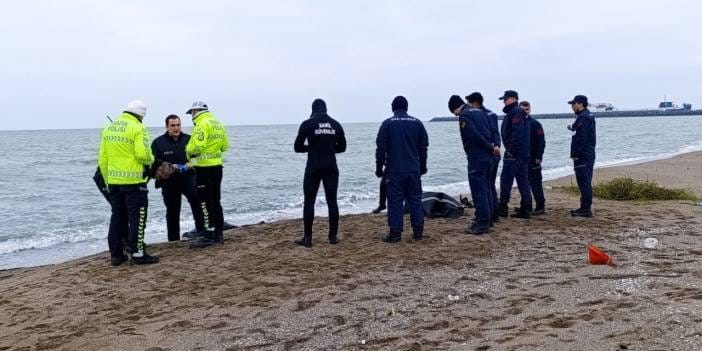 Sakarya'da sır ölüm! Sahilde kimliği belirsiz erkek cesedi bulundu