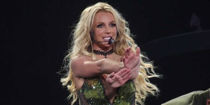 Britney Spears 200 milyon dolara hepsini sattı